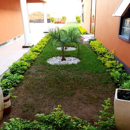 Mathlyn Guest House Francistown Luaran gambar