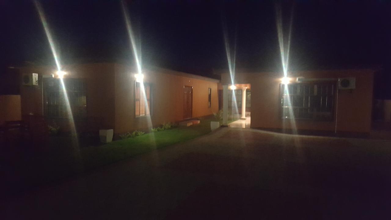 Mathlyn Guest House Francistown Luaran gambar