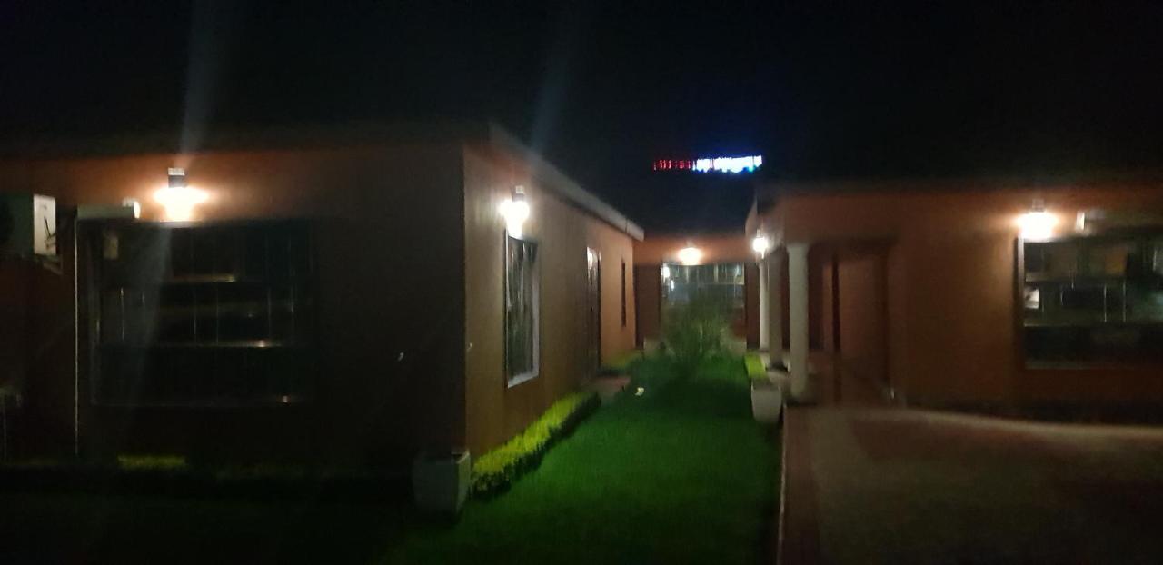 Mathlyn Guest House Francistown Luaran gambar